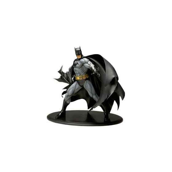 Kotobukiya Batman ArtFX Statue (Black Costume Version)