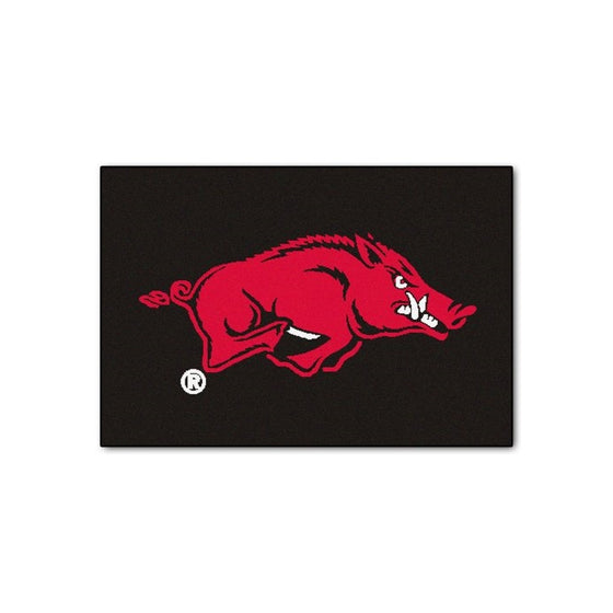 FANMATS NCAA University of Arkansas Razorbacks Nylon Face Starter Rug