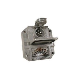 Truck-Lite Nose box without circuit breakers 50805