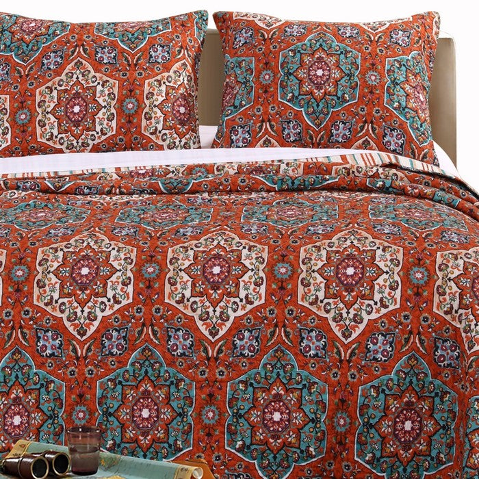 Medallion and Floral Motif Print Polyester Full Quilt Set, Red