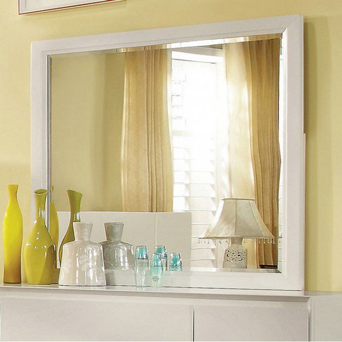 Leeroy Contemporary Style White Finish Mirror