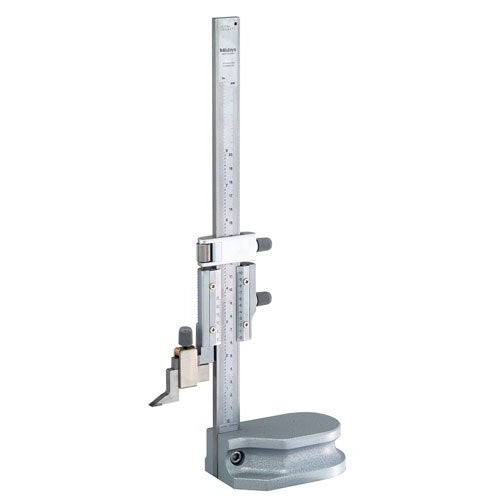 Mitutoyo 506-207 Vernier Height Gauge, 0-200mm Range, 0.02mm Resolution, /- 0.03mm Accuracy, 1.4kg Mass