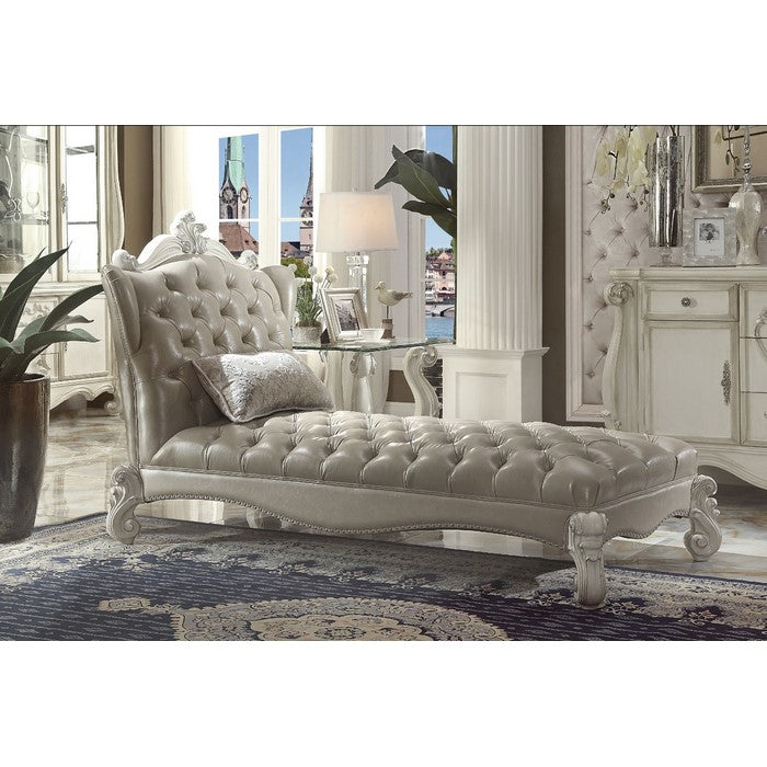 Wooden Chaise with 1 Pillow, Vintage Gray