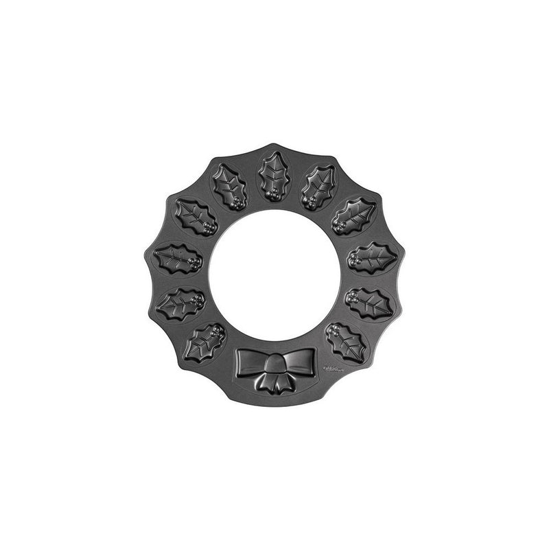 Wilton 2105-0487 Nonstick Holly Wreath Shaped Cookie Pan