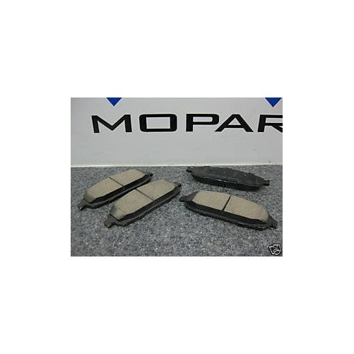 JEEP GRAND CHEROKEE COMMANDER BRAKE PADS PAD MOPAR OEM
