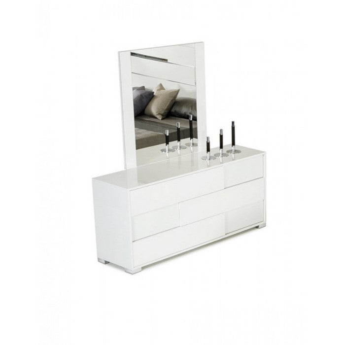 Vertically Wooden Framed Mirror in Modern Style, White