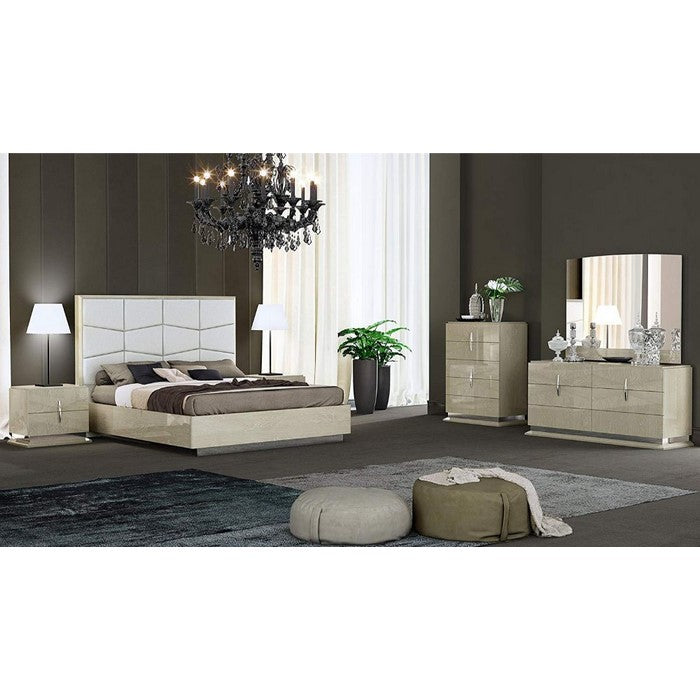 Spacious Wooden Dresser with Six Drawers Storage, Beige