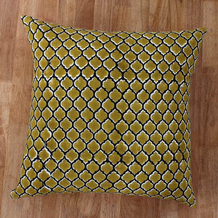 18 x 18 Hand Block Cotton Pillow with Quatrefoil Details, Set of 2, Yellow and Black