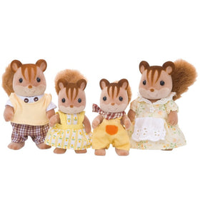 Calico Critters Hazelnut Chipmunk Family