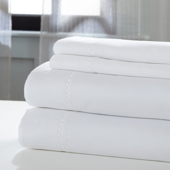 Fano 4 Piece California King Sheet Set with Embroidered Hem The Urban Port, White