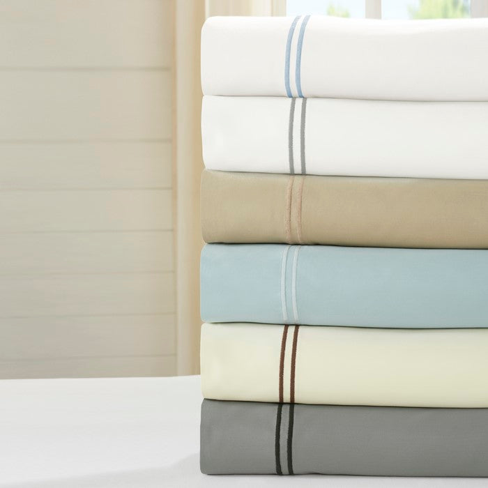 Milan 6 Piece California King Sheet Set with Marrow Hem The Urban Port,White and Blue