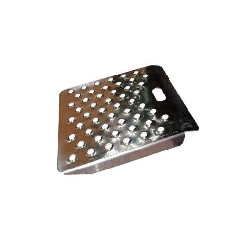 New B & P MANUFACTURING Aluminum Curb Ramp, 600 Lbs Capacity, 23-7/8" x 21-7/8"