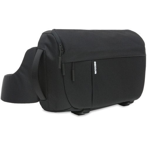 Incase DSLR Sling Pack Backpack Black 2