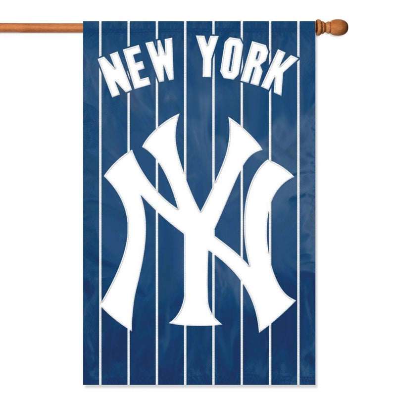 Party Animal New York Yankees 28" x 44" House Banner Flag