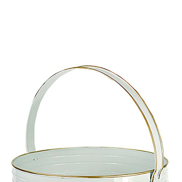 Round Metal 3 Tier Server Tray with Integrated Handle, White
