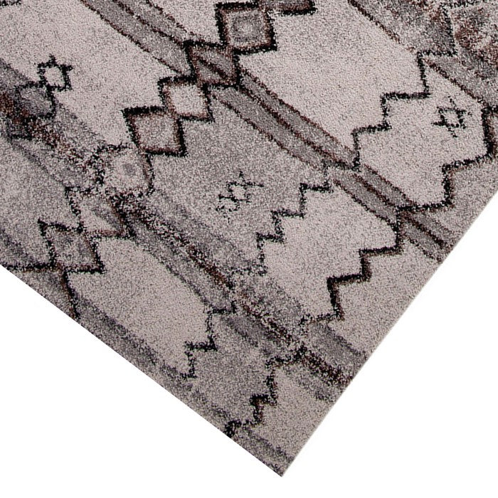 90 X 63 Inches Fabric Power Loomed Rug with Chevron and Diamond Print, Black and Gray