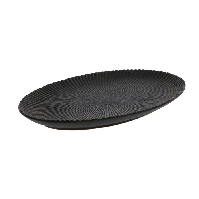 Ceramic Oval Shaped Plate with Ribbed Pattern, Medium, Black