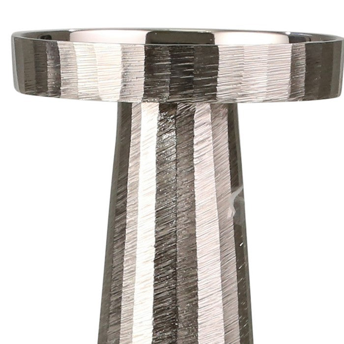 19 Inch Aluminum Pillar Type Candle Holder with Round Tray Top, Silver