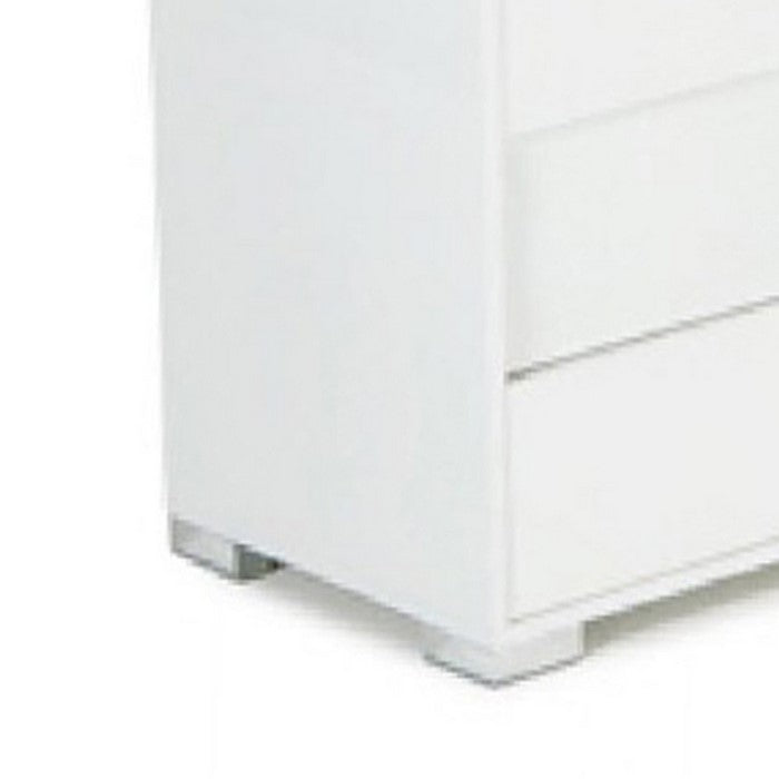 3 Drawer Contemporary Dresser with Bracket Feet and Integrated Pulls, White - BM216759