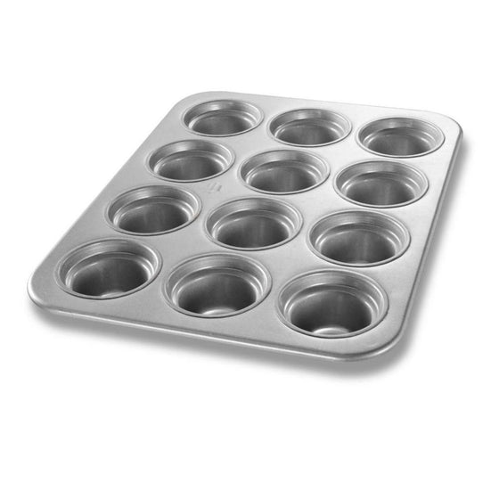 Chicago Metallic 43555 Glazed 12-Cavity Large Crown Muffin Pan