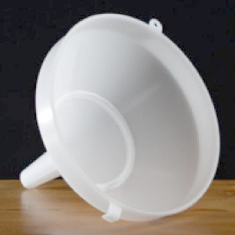 Plastic Funnel with Strainer 8"