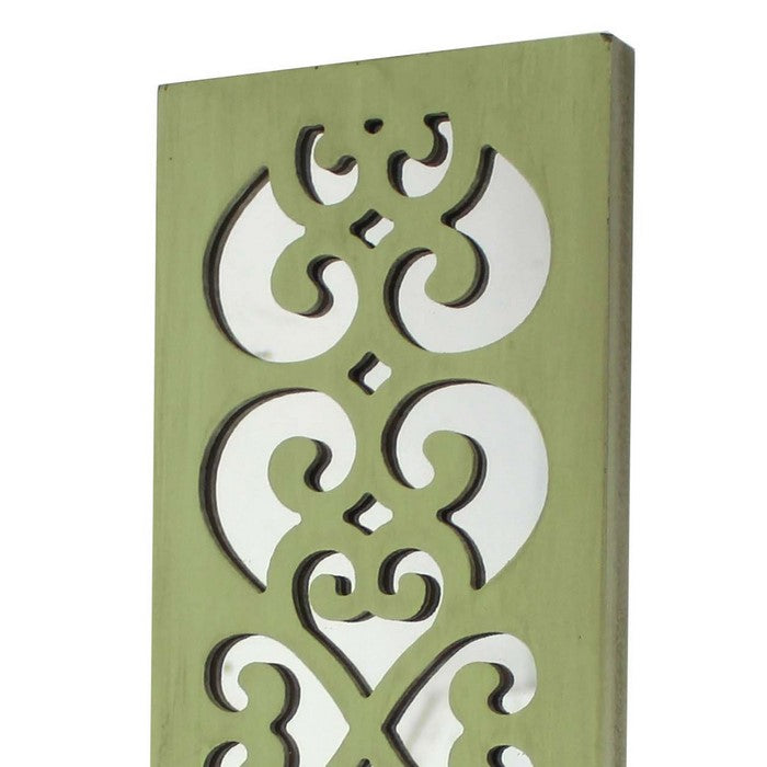 Quatrefoil Pattern Wooden Candle holder with Mirror Insert, Green