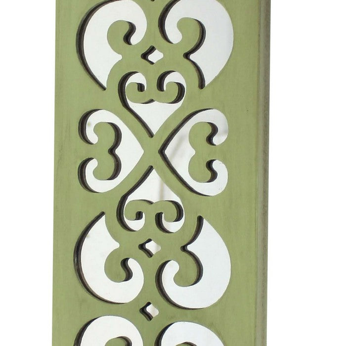 Quatrefoil Pattern Wooden Candle holder with Mirror Insert, Green