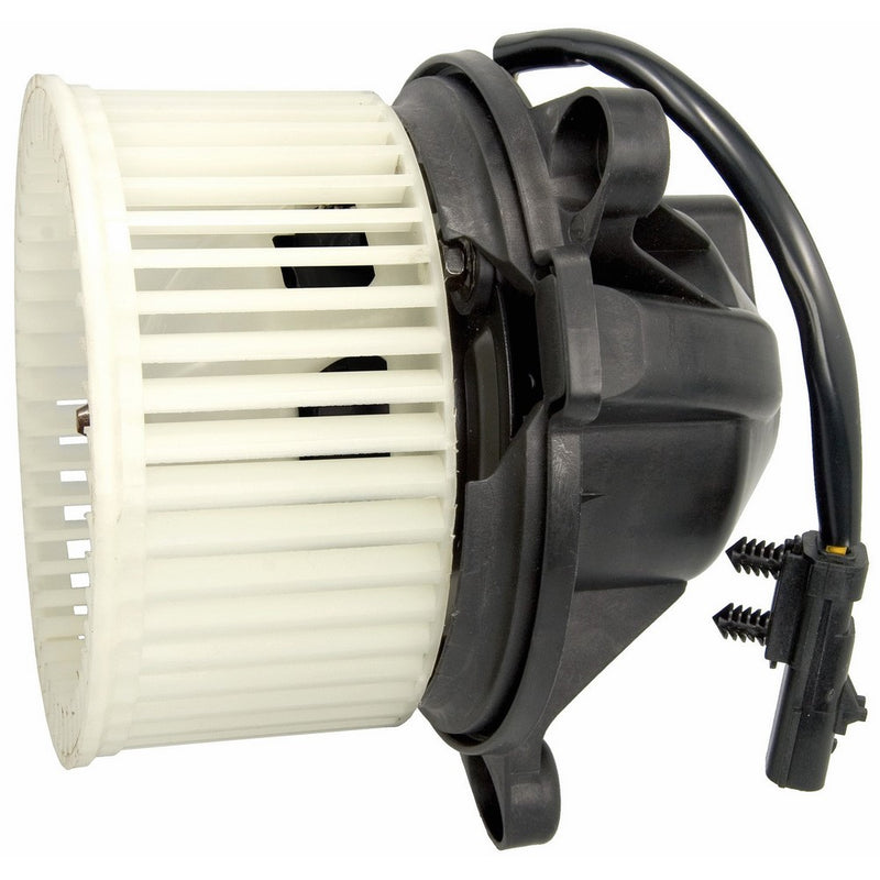 Four Seasons/Trumark 75740 Blower Motor with Wheel