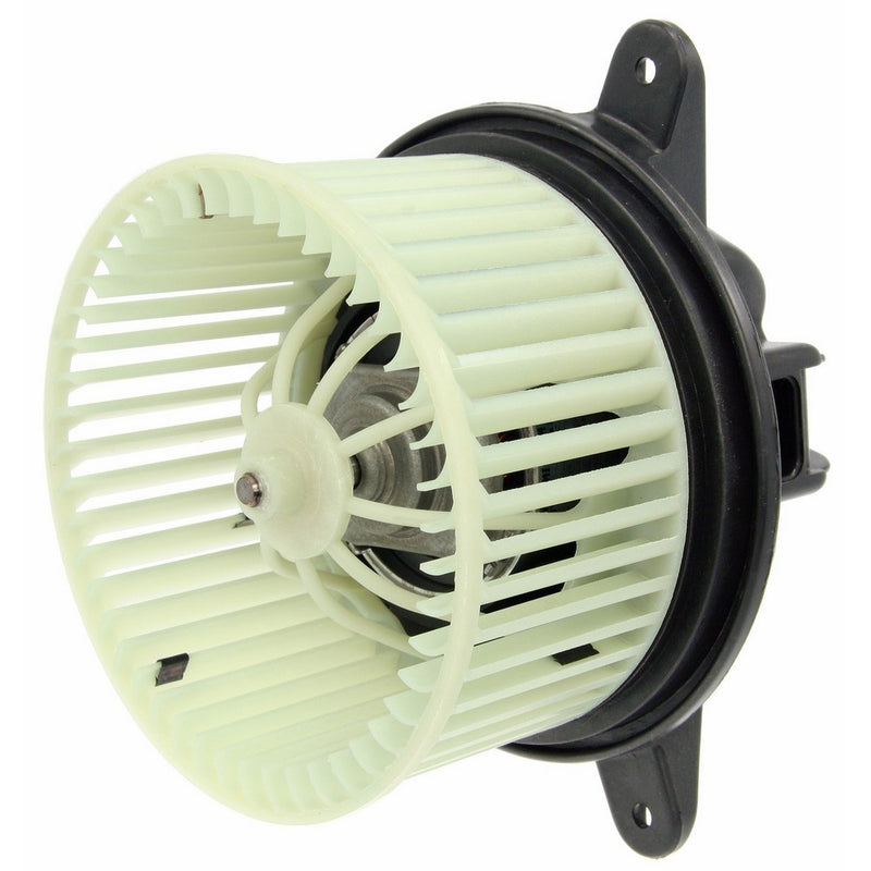 Four Seasons/Trumark 75712 Blower Motor with Wheel