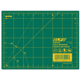 OLFA Gridded Cutting Mat 6"X8"