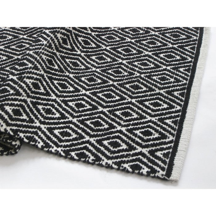 Diamond Patterned Cotton Chenille Rug, Black And White