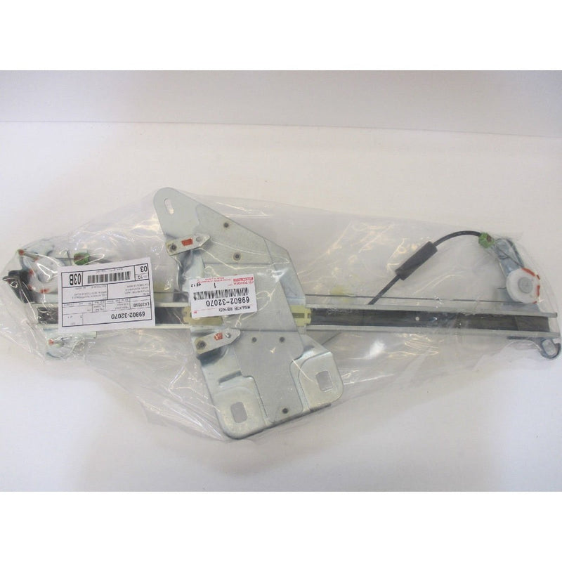 Lexus 69802-32070, Window Regulator