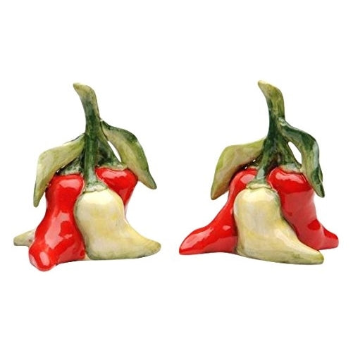 CG 10231 Chili Pepper Bunch with Stem & Leaves Salt & Pepper Shakers