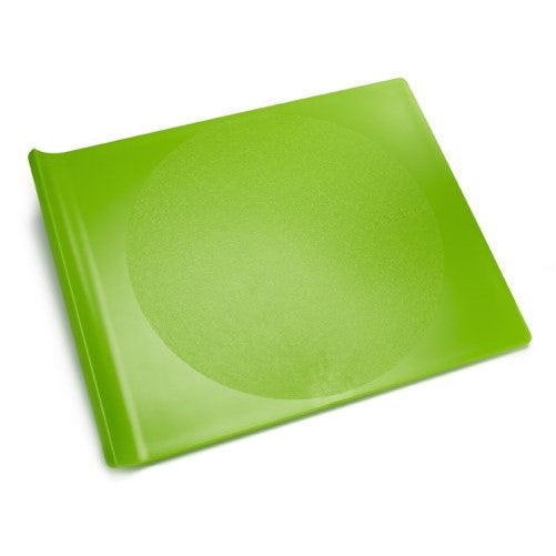Preserve 9.5 x 7.5 Inch Cutting Board Made from Recycled Plastic, Green