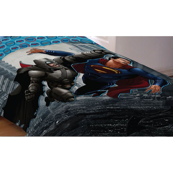 Warner Bros. 72" x 86" Batman Vs Superman World's Finest Reversible Comforter, Twin/Full