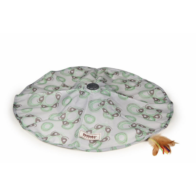 Petlinks Mystery Motion Cat Toy Concealed Motion Toy, Colors may vary