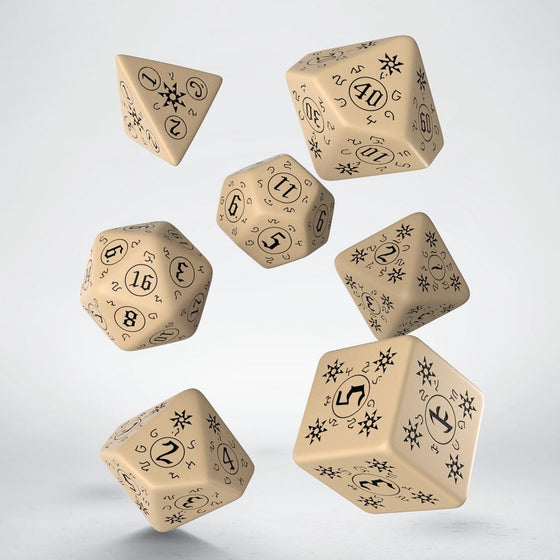 Q Workshop Pathfinder 7 Dice Set - Rise of The Runelords (Beige-Black )