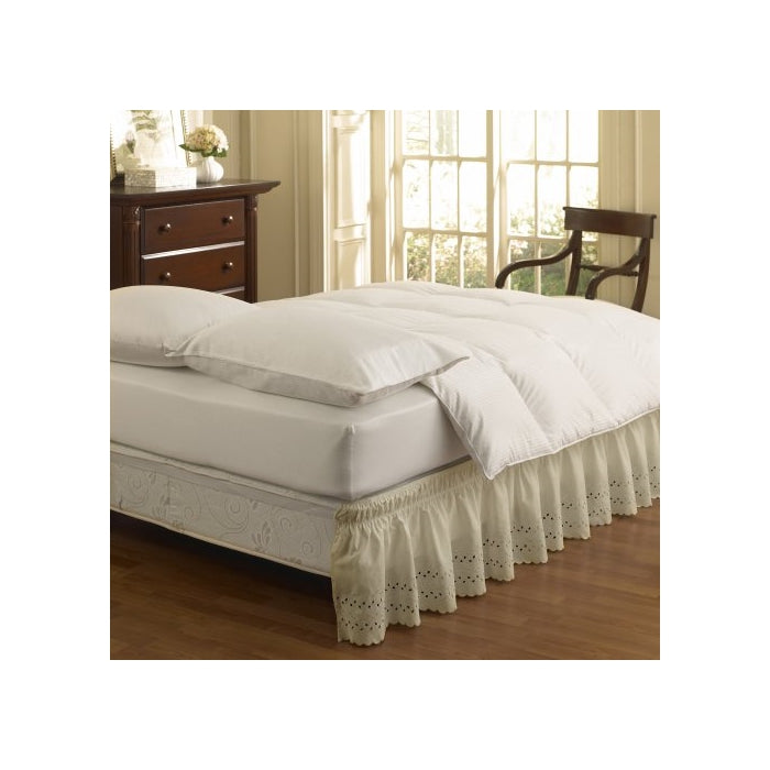 Easy Fit Ruffled Eyelet Bed Skirt, Queen/King, Ivory