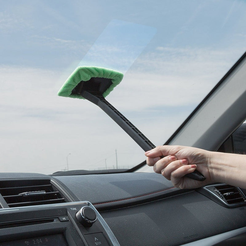 Windshield Cleaner with Microfiber Cloth, Handle and Pivoting Head- Glass Washer Cleaning Tool for Windows By Stalwart (Green)