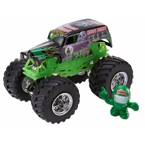 Hot Wheels Monster Jam Grave Digger (Includes Figure) 1:64 Scale