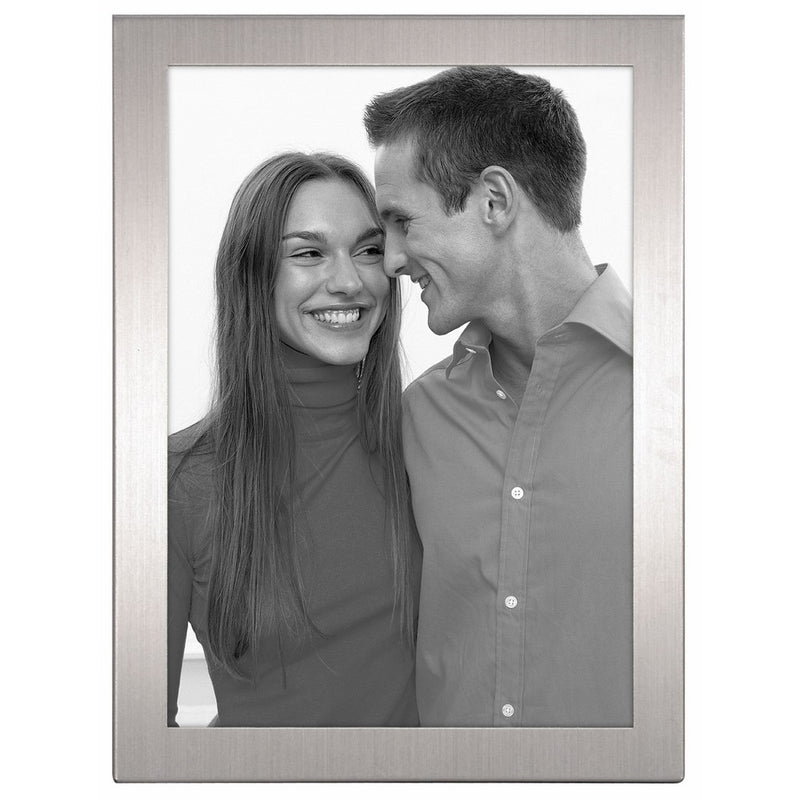 Malden International Designs Matte Silver Essential Fashion Metal Picture Frame, 5x7, Silver