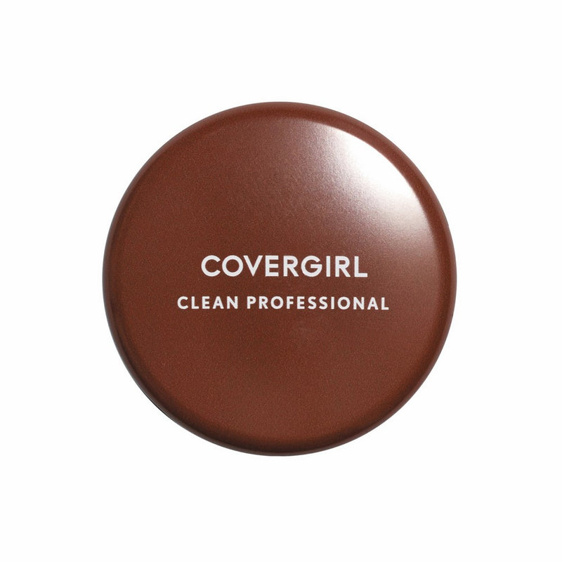 COVERGIRL Professional Loose Finishing Powder, 1 Container (0.7 oz), Translucent Fair Tone, Sets Makeup, Controls Shine, Won't Clog Pores (packaging may vary)