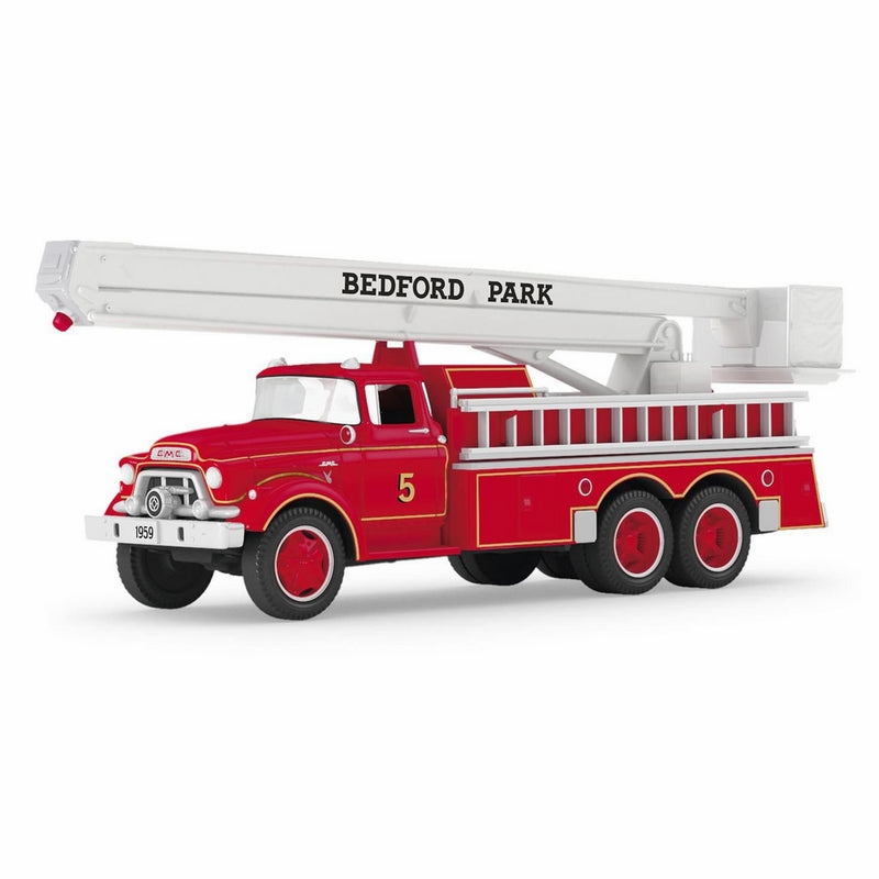 Hallmark 2016 Christmas Ornament 1959 GMCÆ Fire Engine Fire Brigade Ornament ...