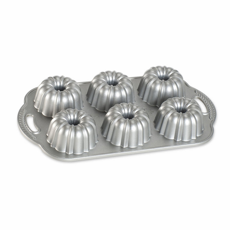 Nordic Ware Platinum Collection Anniversary Bundtlette Pan