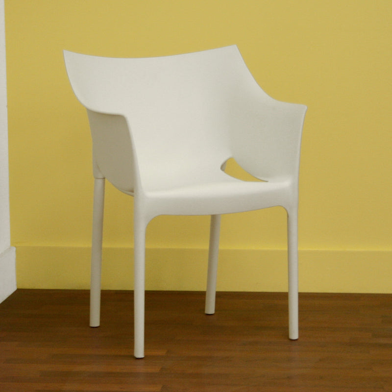 Baxton Studio White Molded Plastic Arm Chair (Set of 2)