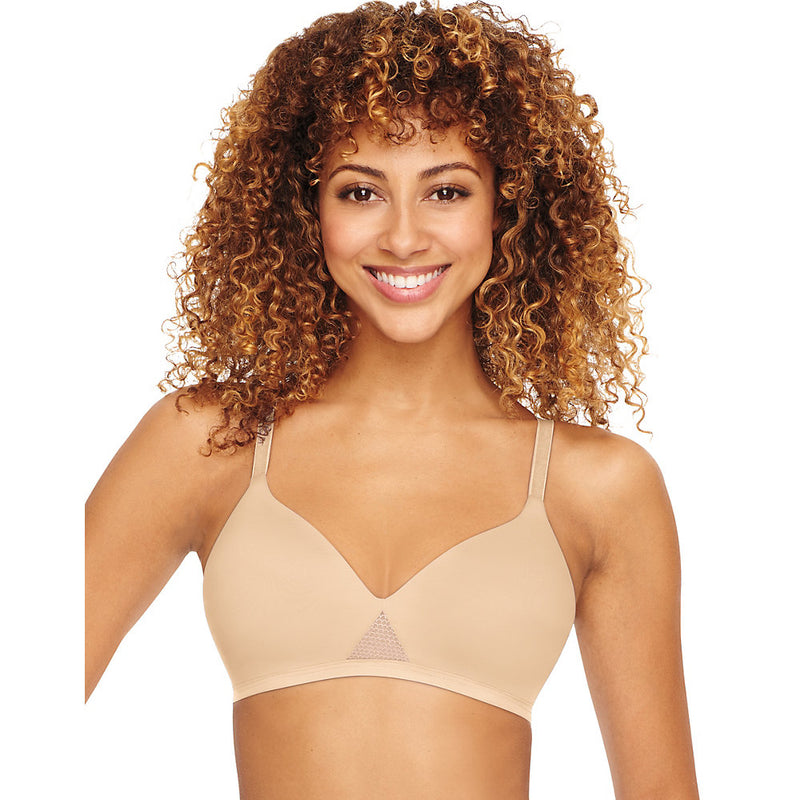 Hanes Women'S Oh So Light Foam Wirefree Bra